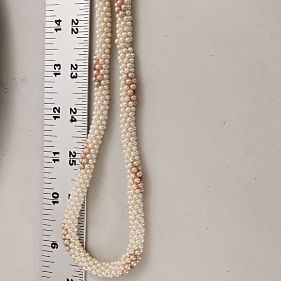 Seed Pearls Stranded into a Pastel Floral Design, Thick Round Chain of Pearls - Picture 5 of 8